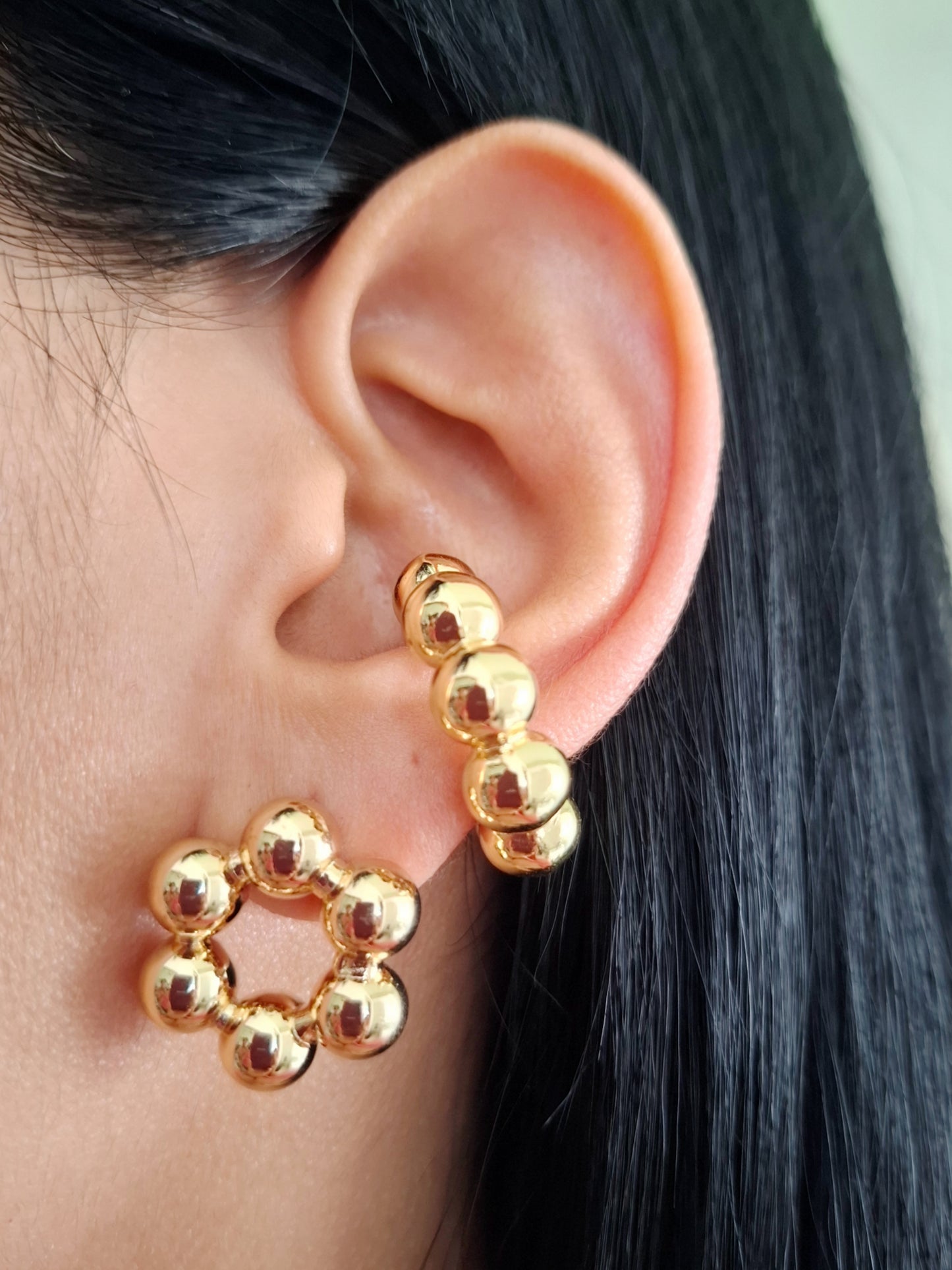 Puño para la oreja Demetria