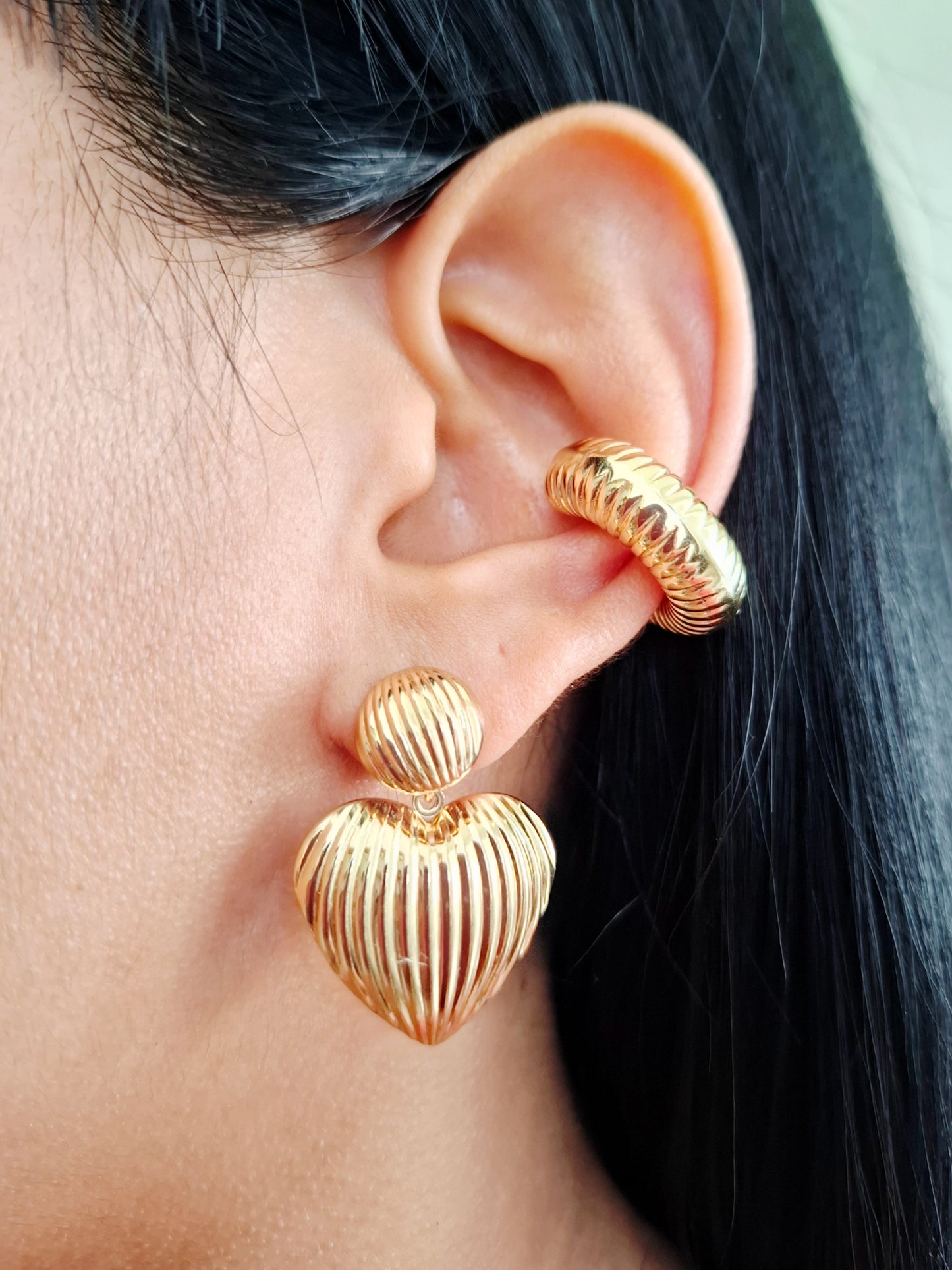 Pendientes de corazones Divella