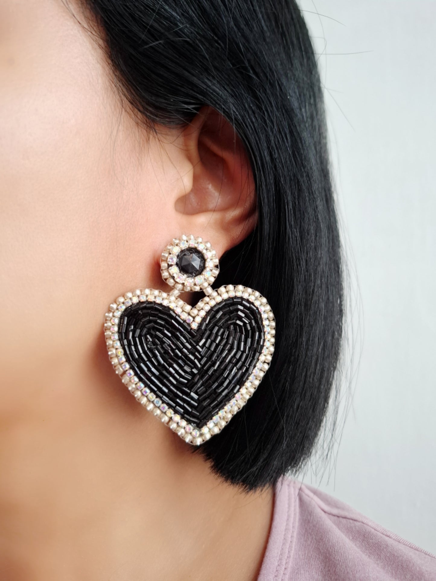 Pendientes de corazones de amor infinito