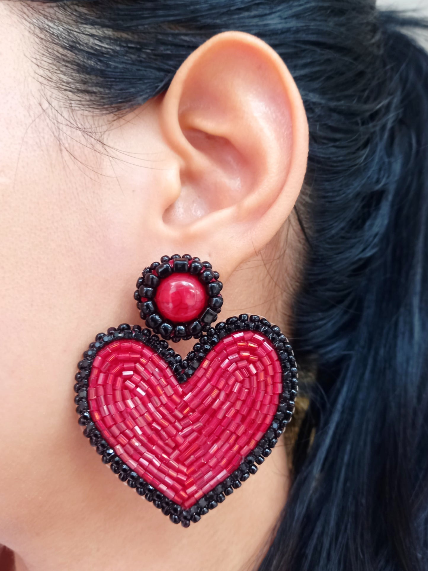 Pendientes de amor sin fin