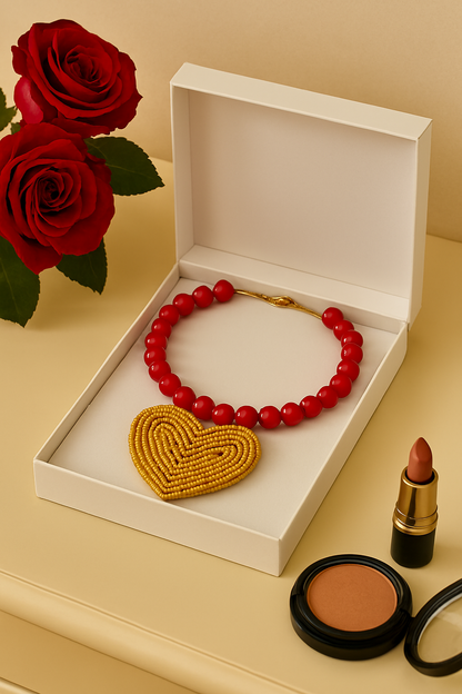 Collar con colgante de corazón de Lola