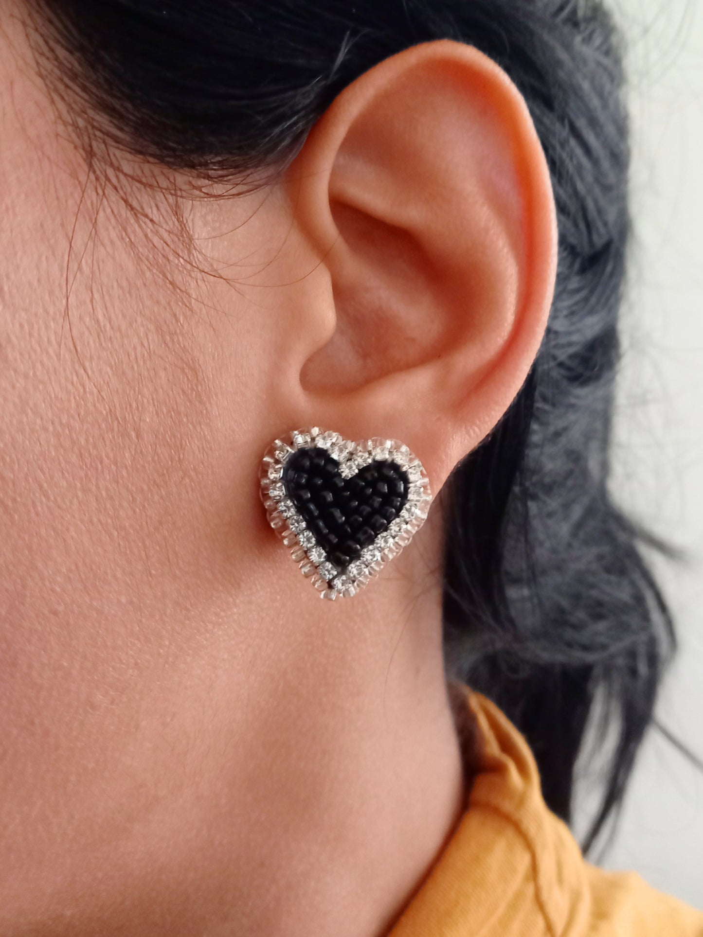 Mini Love Earrings